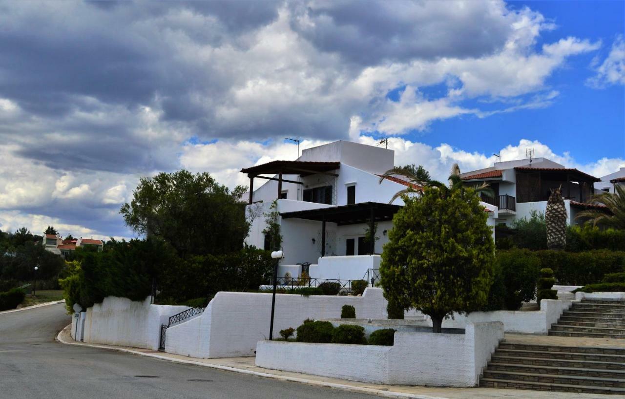 Sonia'S House With Garden Villa เยราคินิ ภายนอก รูปภาพ